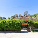 Ay Gocek B&B