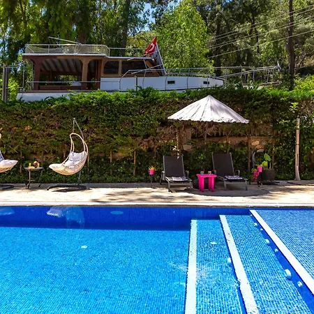 Ay Gocek Bed and breakfast 3*