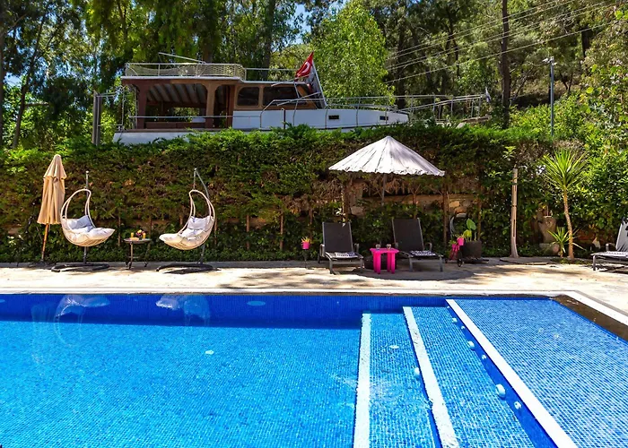 Ay Gocek Bed & Breakfast 3*