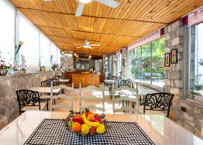 Ay Gocek Bed & Breakfast 3*